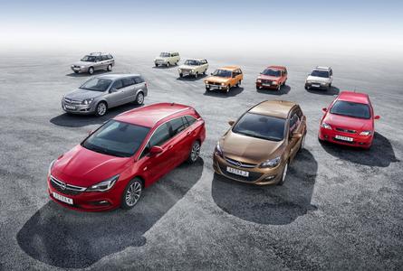 Neuer Opel Astra Sports Tourer Erfolgskombi Mit Grosser Tradition Opel Automobile Gmbh Pressemitteilung Lifepr