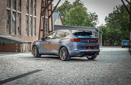 JMS Shooting RS6 undTuning Livestream 2022 - Cupra Formentor BSR - Alexander Stobinski Cupr.jpg