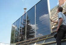 Auch ohne bundesweite Solarpflicht lohnt es sich, über eine Selbsterzeugung und Selbstnutzung von Energie nach-zudenken. Wichtig ist hier schon die Planung durch Dach-Experten.