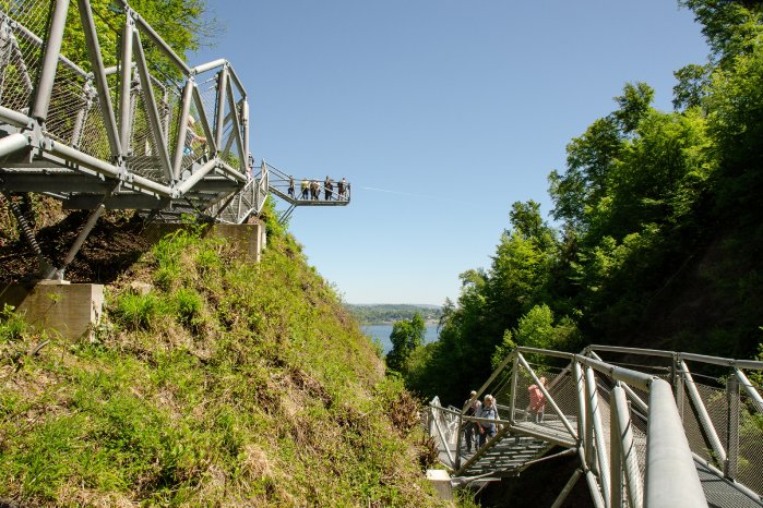 Bodman-Ludwigshafen-Marienschlucht-Panoramasteg-Besucher-04_Copyright_Marion-Baumeister.jpg