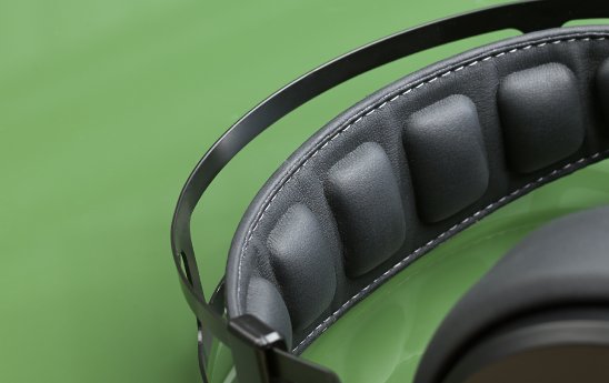 ZX-1571_6_auvisio_Over-Ear-HiFi-Headset_OHS-420_mit_Steuertasten_Bluetooth.jpg