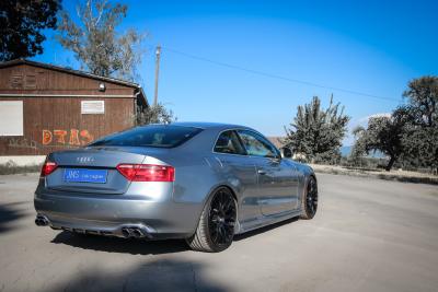 Bodykit, Barracuda-Felgen & Co.: Audi A5 8T à la JMS Fahrzeugteile