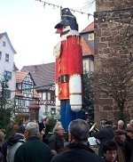 Nussknacker Weihnachtsmarkt Hessich-Licht,.jpg