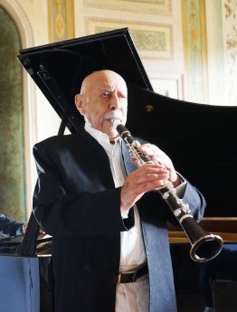 Giora Feidman2 Credit Mehran Montazer.jpg