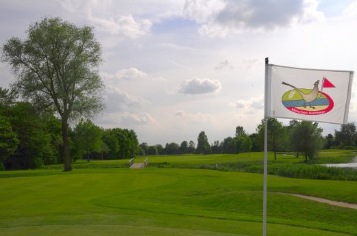 Golfpark Aschheim.jpg