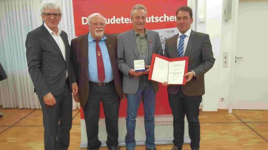 Sudetendeutscher Hallengeist mit Rudolf Lodgman Plakette geehrt
