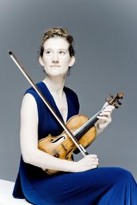 Porträt Maria Milstein (Foto: Marco Borggreve)