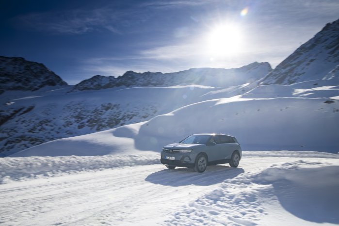 OpelGrandlandElectricAWD (6).jpg