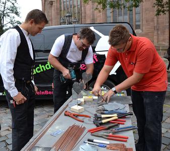 Mit der lebendigen Werkstatt machen die Dachdecker in Kelheim Appetit auf das