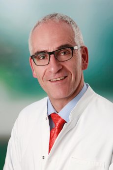 Dr. Wißmeyer-Thomas-CA-Orthopädie und Unfallchir.jpg