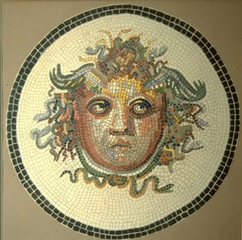 Medusa-Mosaik.jpg