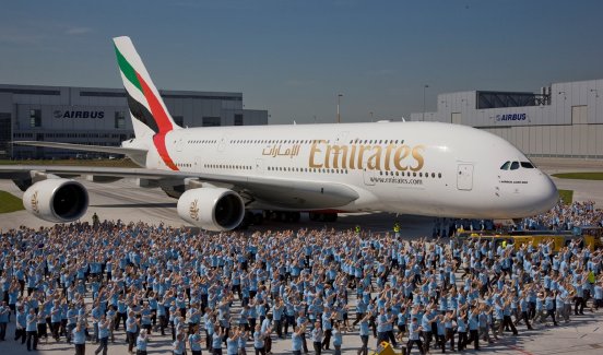Emirates A380-Erstauslieferung in Hamburg.jpg