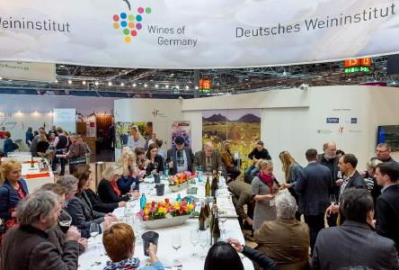 Das Deutsches Weininstitut stellt auf der ProWein 2018 unter dem Motto "Germany's Coolest Wines" besonders coole Weinkonzepte und Etikettendesigns vor