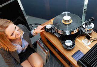 Presseinformation Nr. 1 - HIGH END SWISS 2013.pdf - Adobe Reader.bmp