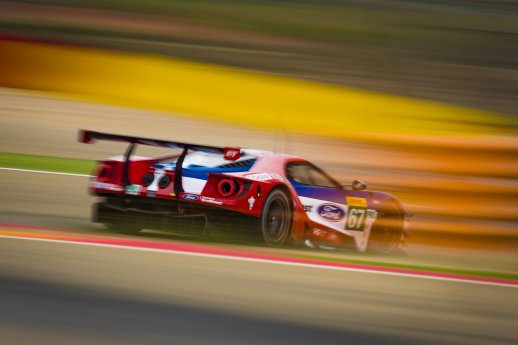 Ford GT in action during pre season testing.jpg