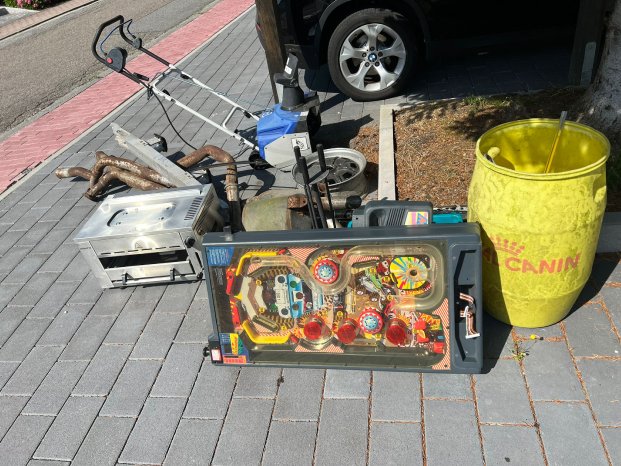 Kostenlose Abholung von Altmetall und Altschrott in Bielefeld nach Terminwunsch!.jpg