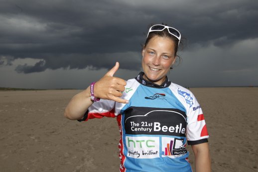 Christine Bönniger in Topform beim Beetle Kitesurf World Cup.jpg