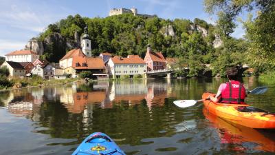 Die Flüsse Naab und Regen laden ein zu einer Bootswandertour. Foto: Erlebnismax.de