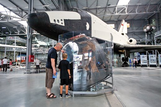technik-museum-speyer_soyuz-kapsel-spacehuttle-buran.JPG