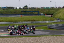 Volle Starterfelder und spannende Rennszenen bei der IDM