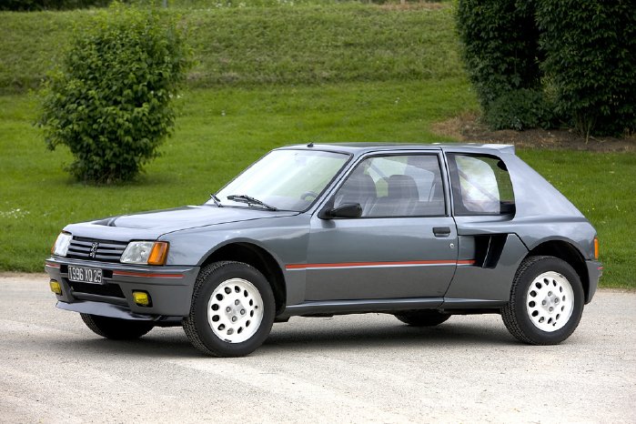 1437657367_Peugeot_205_Turbo_16_2_0.jpg