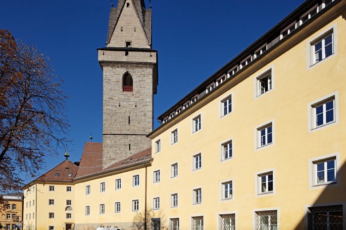 Ursulinenkloster - Bruneck 01.jpg