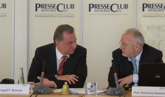 BDS-Präsident Ingolf F. Brauner und Professor Karlheinz Zwerenz.JPG