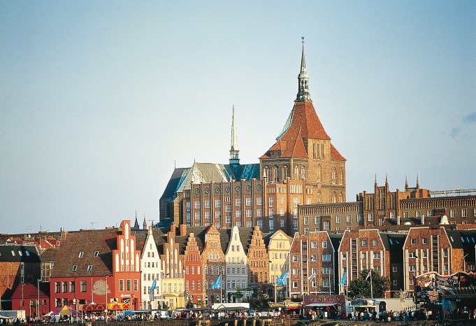 Marienkirche_Rostock-TMV.jpg