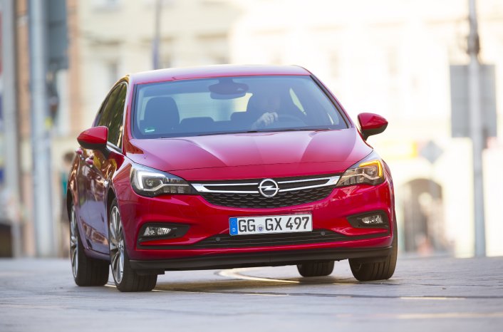 Opel-Astra--297475.jpg