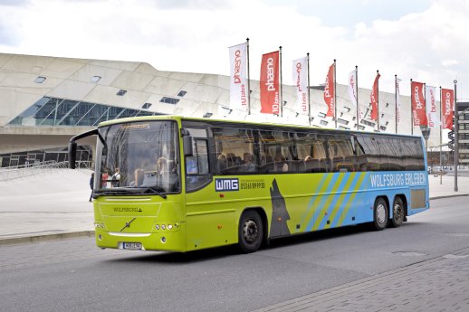 2016_04_28_Stadtrundfahrt im Wolfsburg-Bus, (c) WMG Wolfsburg.jpg