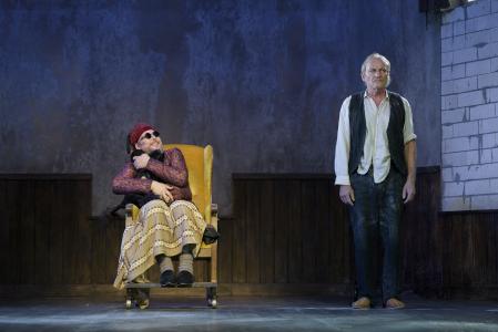 Premiere "Endspiel" von Samuel Beckett in der Inszenierung von Axel Vornam / FOTOGRAF: CANDY WELZ