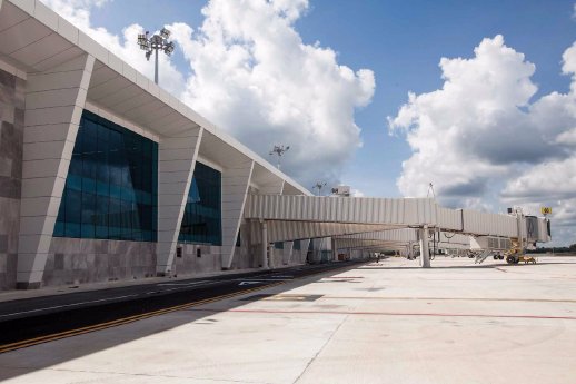 Cancun Terminal 4.jpg