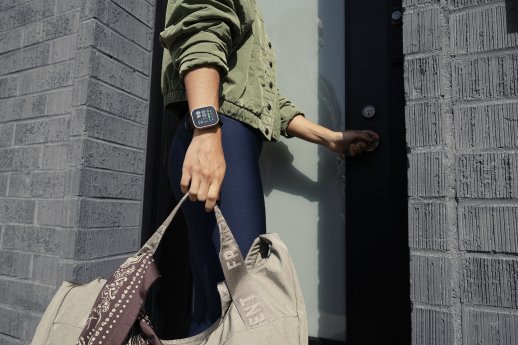 (c) AMAZFIT_BIPMAX_WALK_IN_0270.jpg