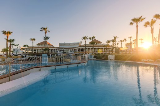 XRY_Pool_0008.JPG