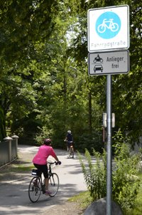 FahrradstraÃŸe01.jpg
