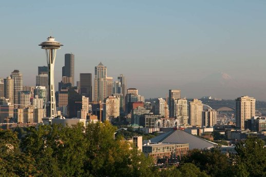 Seattle Skyline mit Space Needle.jpg