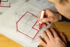 Alles dicht? Die Gebäudehülle will lückenlos geplant sein / Foto: FLiB e. V.