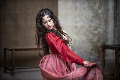 Rosalia (Copyright © From the backstage of 2020 Pirelli Calendar by Paolo Roversi, pictures by Alessandro Scotti)