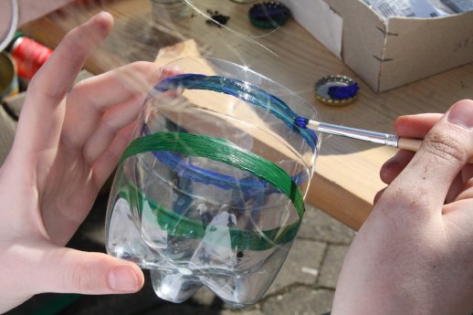 Upcycling-einer-Plastikflasche.jpg