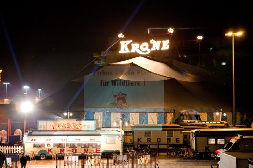 VIER PFOTEN Aktion, Circus Krone, 22092011_1.jpg