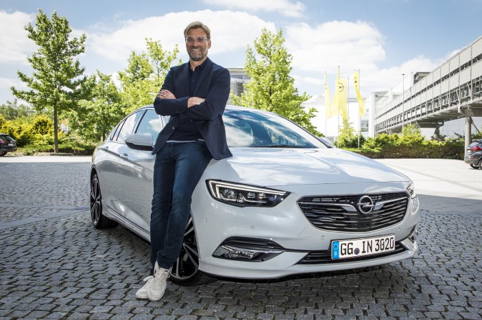 Opel-Insignia-Grand-Sport-Juergen-Klopp-307340.jpg