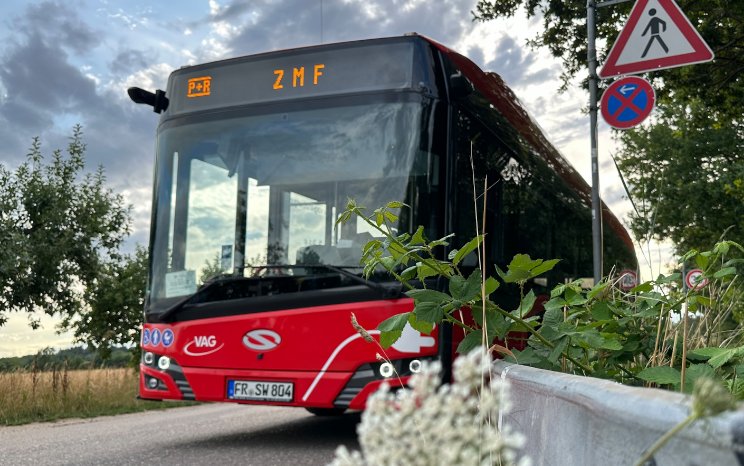 ZMF-Shuttle-Bus_VAG.jpg