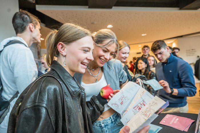 PM_2024_09_23_3.250 Erstsemester starten ihr Studium an der Hochschule Osnabrück-Bild 4.jpg