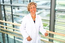 Dr. med. Antonia Ruf-Dördelmann, Leiterin des Brustzentrums am Klinikum Karlsruhe / Bild: Philip Dehm Fotografie