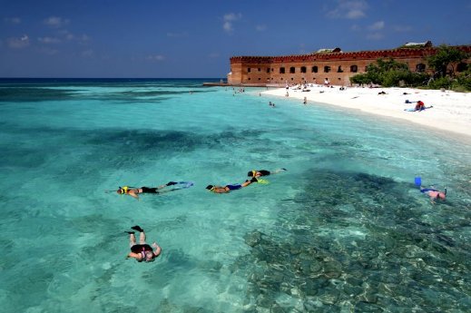 Fort Jefferson, Dry Tortugas, Snorklers_Copyright Rob O'Neal.jpg