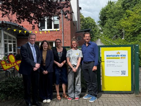 BU1_ASB_Werkstatt-Lerchenstraße_Besuch_Senatorin_Schreiber_Stieger_Bekeris_Schobert_Mohr_Foto_AS.jpg