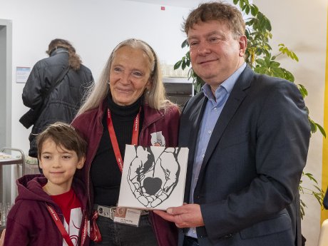 2026-02-18_Kl_Herzen_Antenne_Apoth_Störteb_30934.jpg