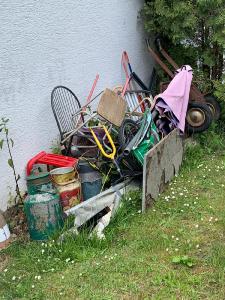 Platz schaffen mit Hilfe von Schrotthändler in Herten