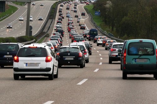 Mehr-Verkehr-auf-Deutschlands-Autobahnen72dpi.jpg