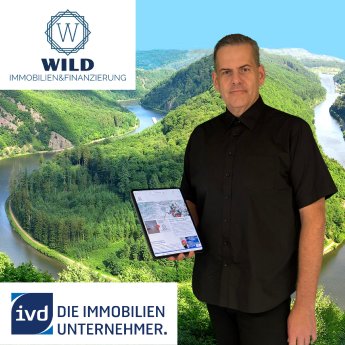 Business-ivd  (1200 x 1200 px).png